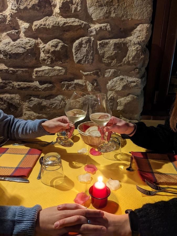 Osteria Belvedere San Leo Exteriör bild