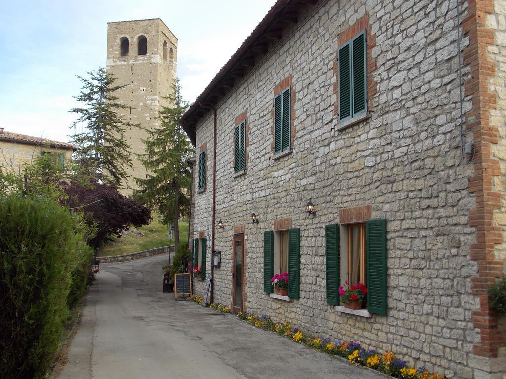 Osteria Belvedere San Leo Exteriör bild
